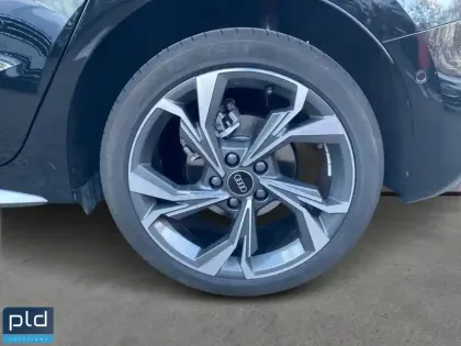 Photo 12 Audi A3  Sportback TFSI Mild Hybrid 116 S tronic 7