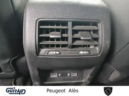 Photo 13 Peugeot 308  BlueHDi 130ch S&S EAT8