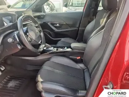 Photo 51 Peugeot 2008  BlueHDi 130 S&S EAT8