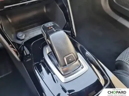 Photo 39 Peugeot 2008  BlueHDi 130 S&S EAT8