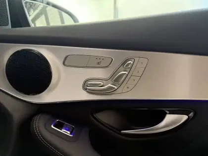 Photo 30 Mercedes Classe GLC GLC 300 de 9G-Tronic 4Matic