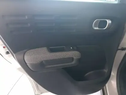 Photo 16 Citroën C3 Aircross  PureTech 110 S&S EAT6