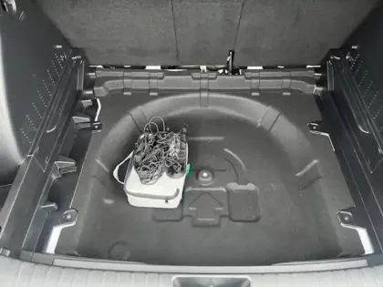 Photo 94 Hyundai Kona  Hybrid 141