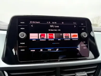 Photo 18 Volkswagen T-roc  1.0 TSI 110 Start/Stop BVM6