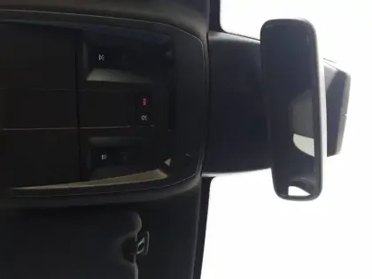 Photo 56 Peugeot 3008  Hybrid 136 e-DCS6