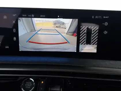 Photo 47 Peugeot 3008  Hybrid 136 e-DCS6