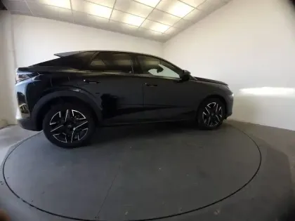 Photo 123 Peugeot 3008  Hybrid 136 e-DCS6