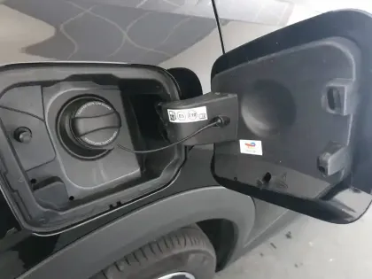 Photo 34 Peugeot 3008  Hybrid 136 e-DCS6