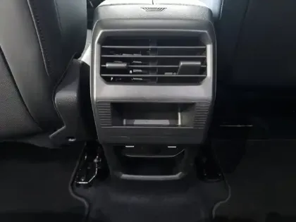 Photo 28 Peugeot 3008  Hybrid 136 e-DCS6