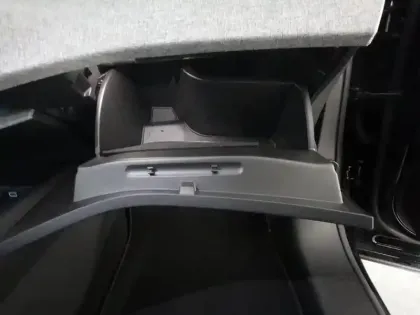 Photo 39 Peugeot 3008  Hybrid 136 e-DCS6