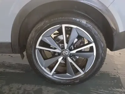 Photo 115 Nissan Qashqai  Mild Hybrid 158 ch Xtronic