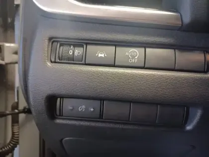 Photo 86 Nissan Qashqai  Mild Hybrid 158 ch Xtronic