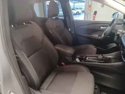 Photo 13 Nissan Qashqai  Mild Hybrid 158 ch Xtronic