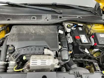 Photo 74 Peugeot 208  PureTech 100 S&S BVM6