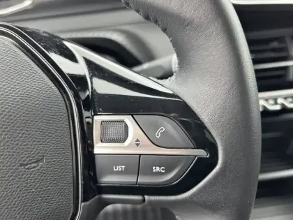 Photo 46 Peugeot 208 Gén. II Ph1 NG Style 5