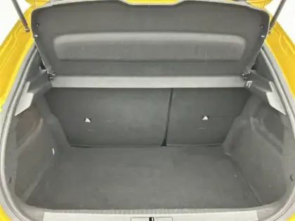 Photo 30 Peugeot 208 Gén. II Ph1 NG Style 5