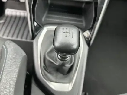 Photo 38 Peugeot 208 Gén. II Ph1 NG Style 5