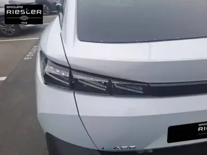 Photo 40 Peugeot 408  Electrique 58 kWh 210ch