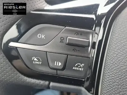 Photo 17 Peugeot 408  Electrique 58 kWh 210ch