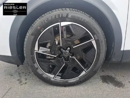 Photo 60 Peugeot 408  Electrique 58 kWh 210ch