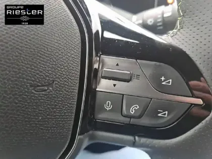 Photo 42 Peugeot 408  Electrique 58 kWh 210ch