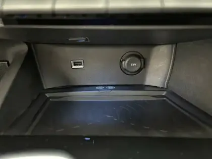 Photo 31 Peugeot 3008  Puretech 130ch S&S EAT8