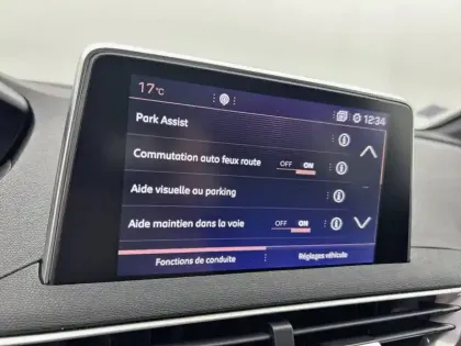 Photo 27 Peugeot 3008  Puretech 130ch S&S EAT8