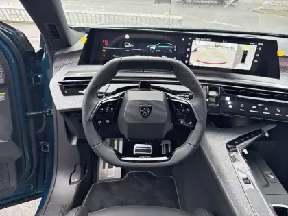 Photo 8 Peugeot 3008  Hybrid 145 e-DCS6