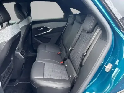 Photo 53 Peugeot 3008  Hybrid 145 e-DCS6