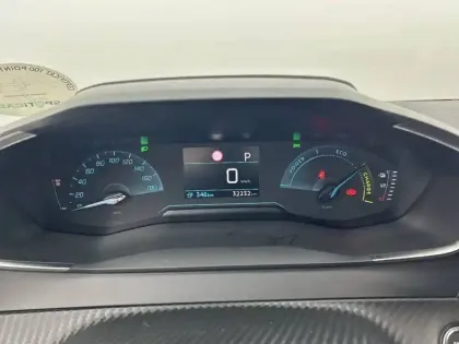 Photo 9 Peugeot 208  Electrique 50 kWh 136ch