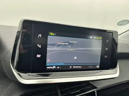 Photo 23 Peugeot 208  Electrique 50 kWh 136ch