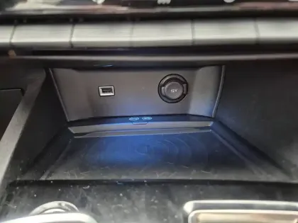 Photo 28 Peugeot 3008  Hybrid4 300 e-EAT8