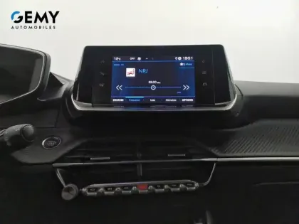 Photo 13 Peugeot 2008  BlueHDi 130 S&S EAT8