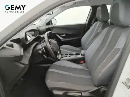 Photo 8 Peugeot 2008  BlueHDi 130 S&S EAT8