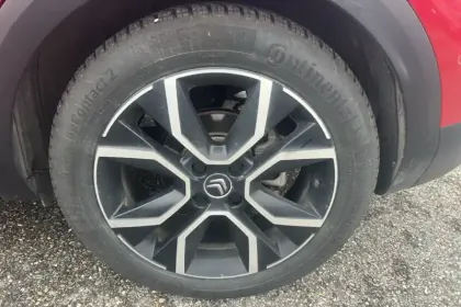 Photo 9 Citroën C4 e- 136 ch Automatique