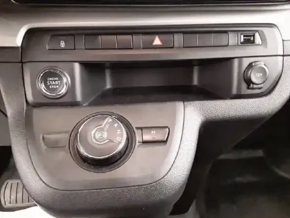 Photo 13 Peugeot Expert  CA FIXE XL BLUEHDI 180 S&S EAT8