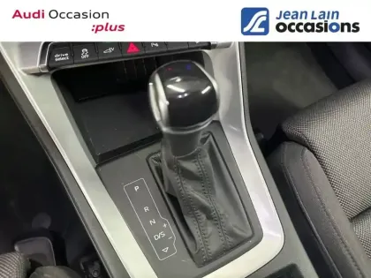 Photo 33 Audi Q3  45 TFSIe 245 ch S tronic 6