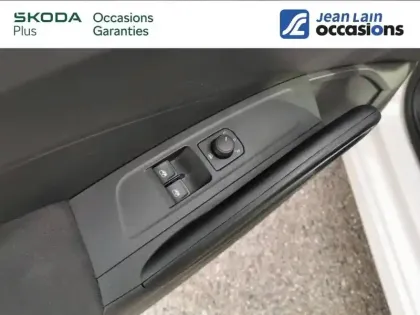 Photo 56 Skoda Fabia  1.0 MPI 65 ch BVM5