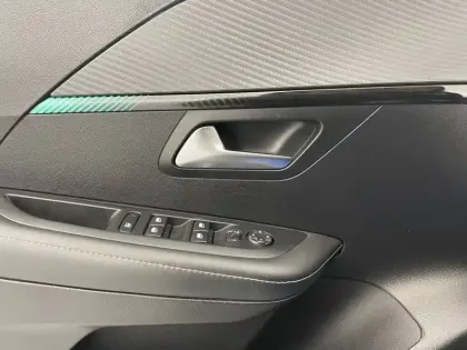 Photo 59 Peugeot 208 Gén. II Ph1 NG Allure 5