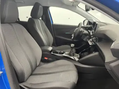 Photo 57 Peugeot 208 Gén. II Ph1 NG Allure 5