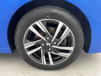 Photo 17 Peugeot 208  PureTech 100 S&S BVM6