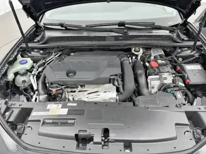 Photo 14 Peugeot 508  SW Hybrid 225 e-EAT8