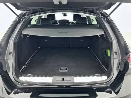 Photo 30 Peugeot 508  SW Hybrid 225 e-EAT8