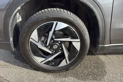 Photo 8 Suzuki Vitara  1.5 Dualjet Hybrid Allgrip  Auto