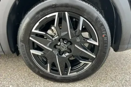 Photo 9 Peugeot 3008  Hybrid 136 e-DCS6