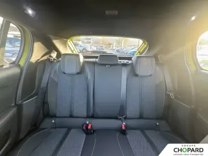 Photo 35 Peugeot 208  Hybrid 136 e-DCS6