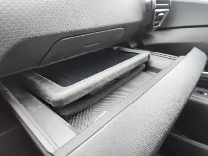 Photo 20 Citroën C4  PureTech 130 S&S EAT8