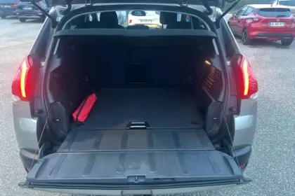 Photo 8 Peugeot 3008  1.6 BlueHDi 120ch S&S EAT6