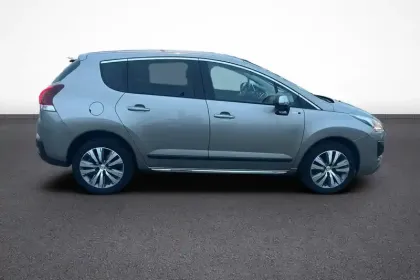 Photo 6 Peugeot 3008  1.6 BlueHDi 120ch S&S EAT6