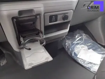 Photo 8 Ford Transit E- CUSTOM FGN 320 L1H1 136 CH BATTERIE 64 KWH